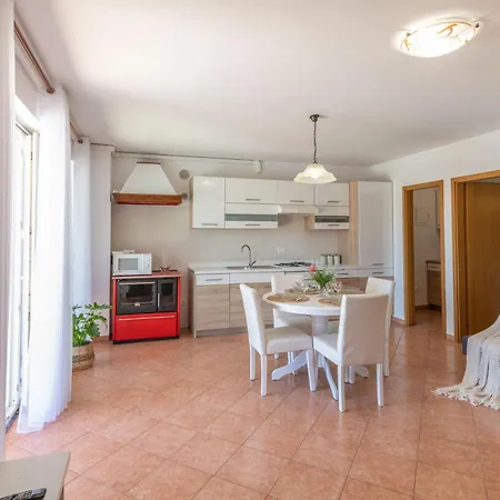 Vikendica Ida, A Charming In A Rustic Setting *