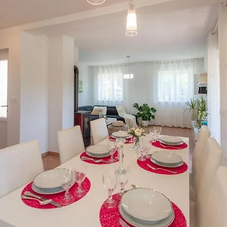 Tatil Evi Ida, A Charming In A Rustic Setting Potpićan