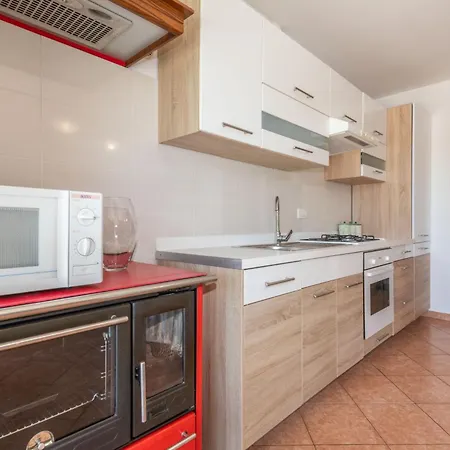 Vikendica Ida, A Charming In A Rustic Setting Potpican
