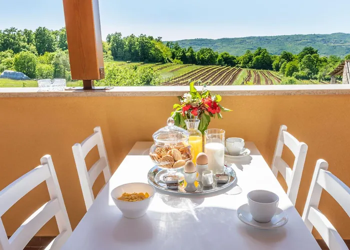 Vakantiehuis Ida, A Charming In A Rustic Setting